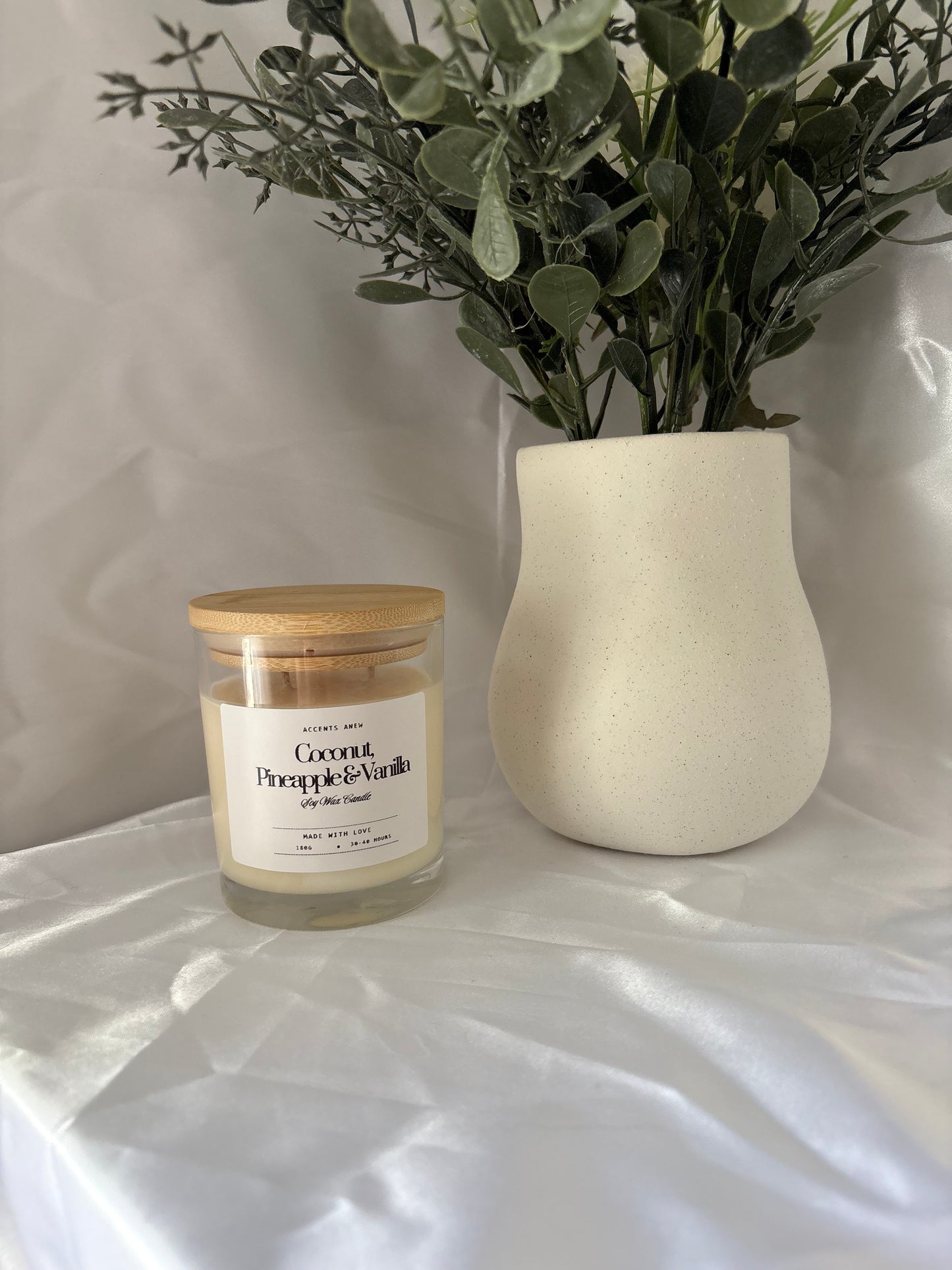Coconut, Pineapple & Vanilla Candle 180g